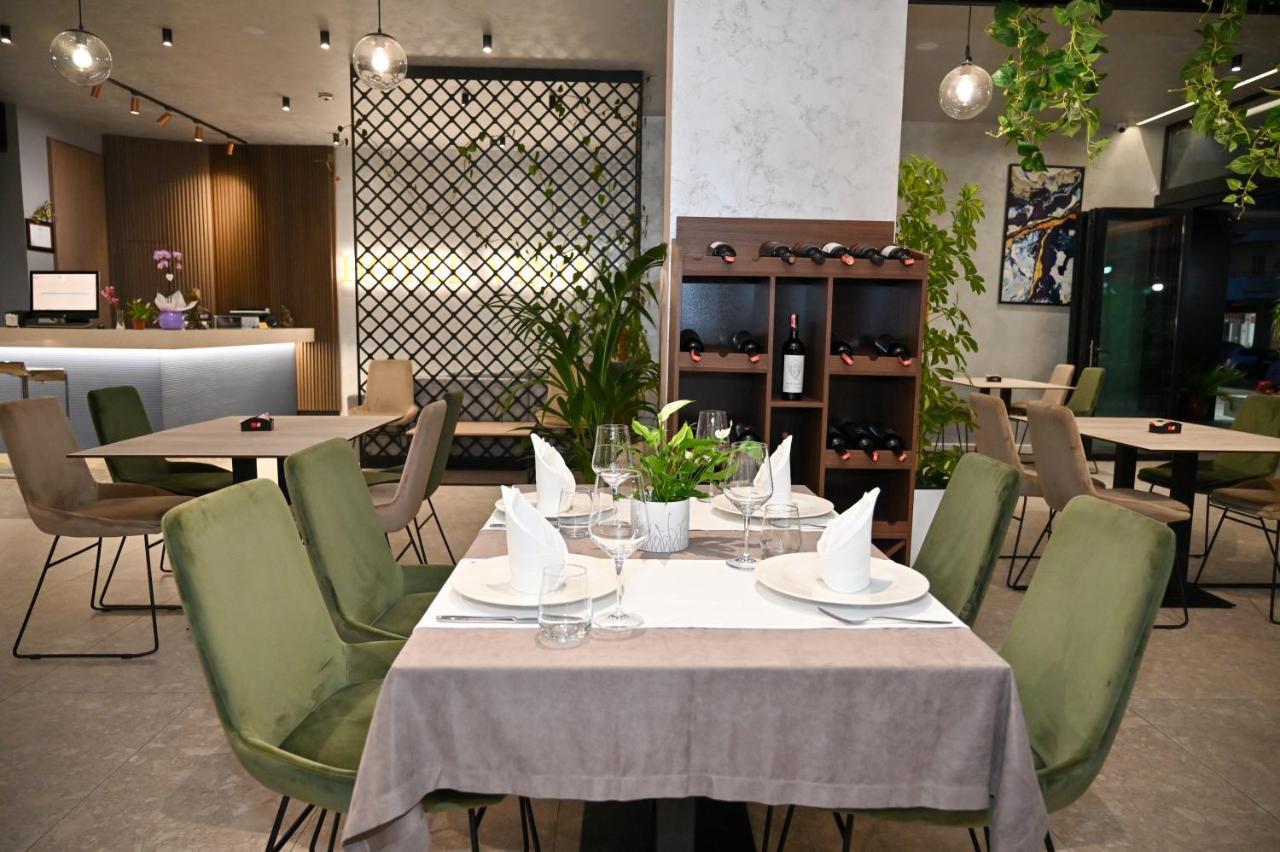 Hotel Vino 4*